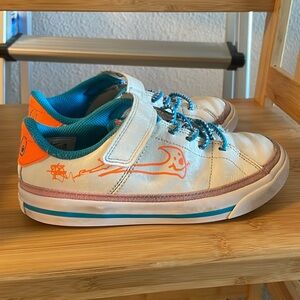 Nike Girls’ Shoes Sneakers Athletic Trainers Size 13.5C US
